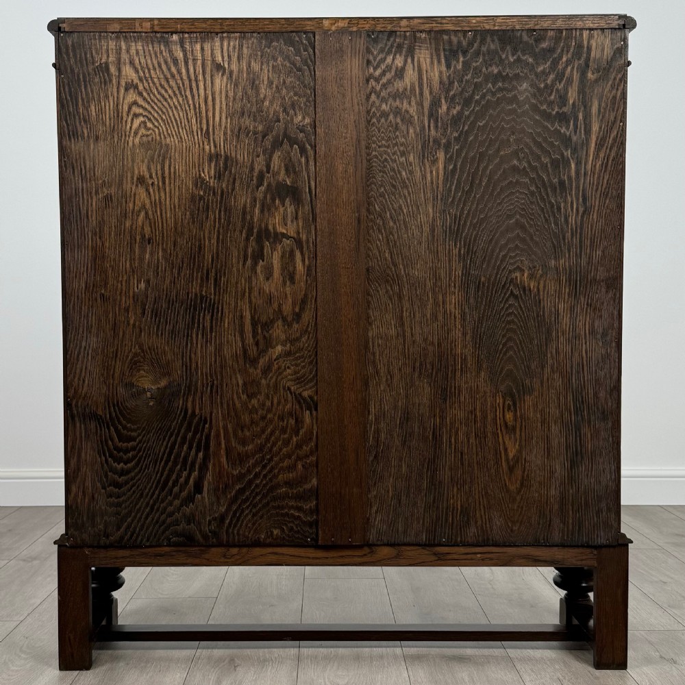  Antique 20th Century Fine Quality Display Cabinet In Oak  View VII