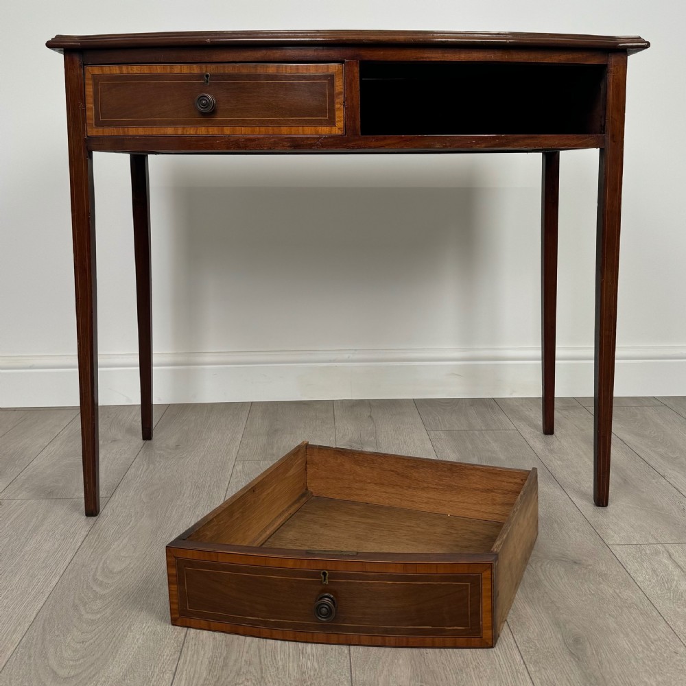  Antique 20th Century Fine Quality Writing Table In Mahogany View IX