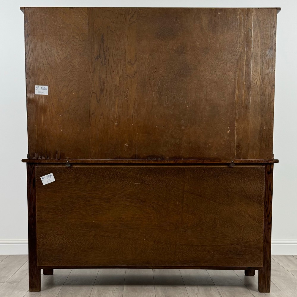 Antique 20th Century Good Quality Dresser In Oak  View VI