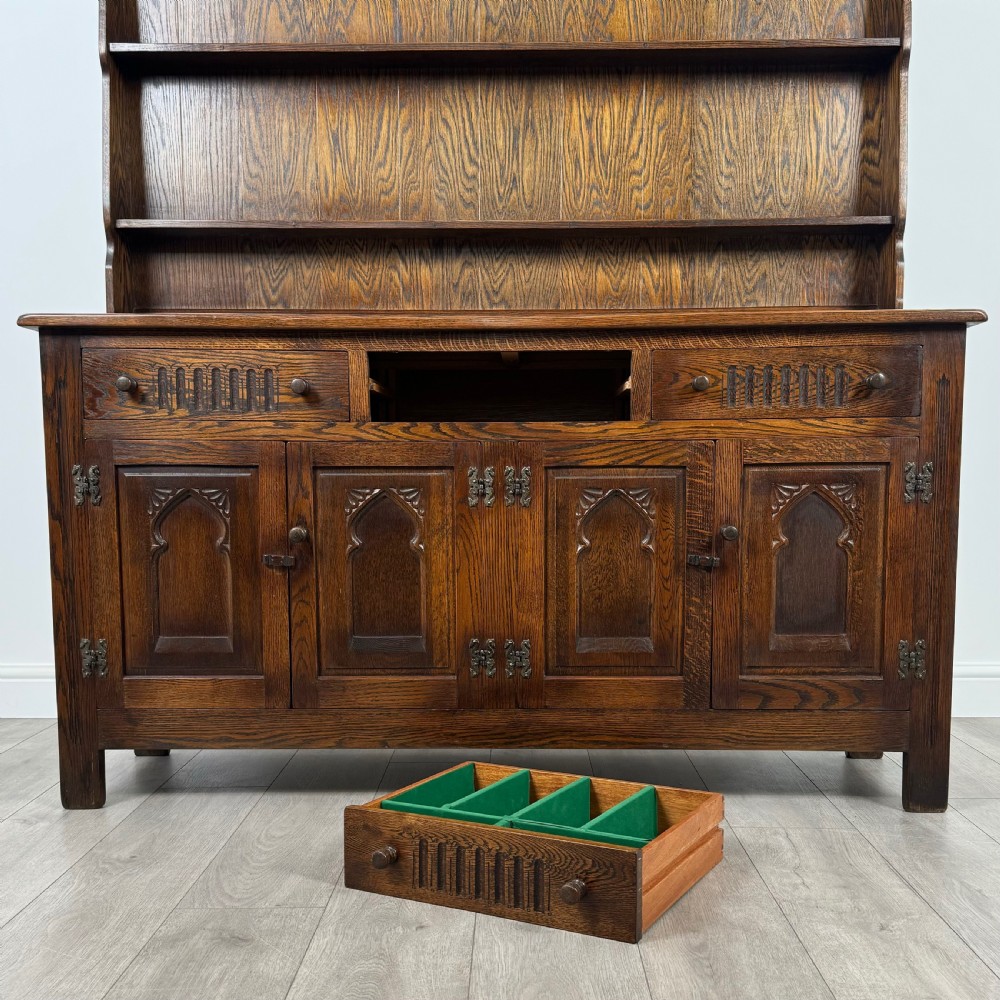 Antique 20th Century Good Quality Dresser In Oak  View XI