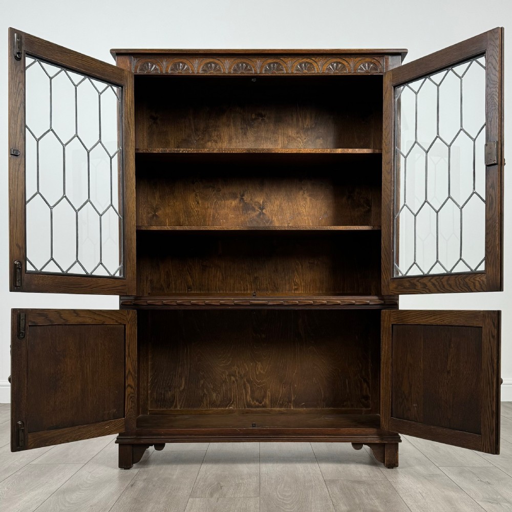 Antique 20th Century Good Quality Display Cabinet In Oak  View II