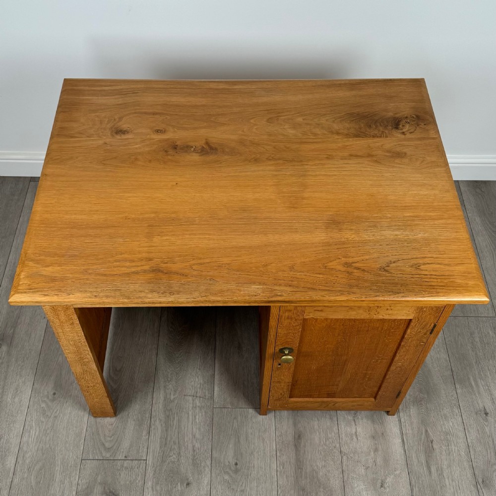 Vintage 20th Century Good Quality Golden Oak Desk  View X