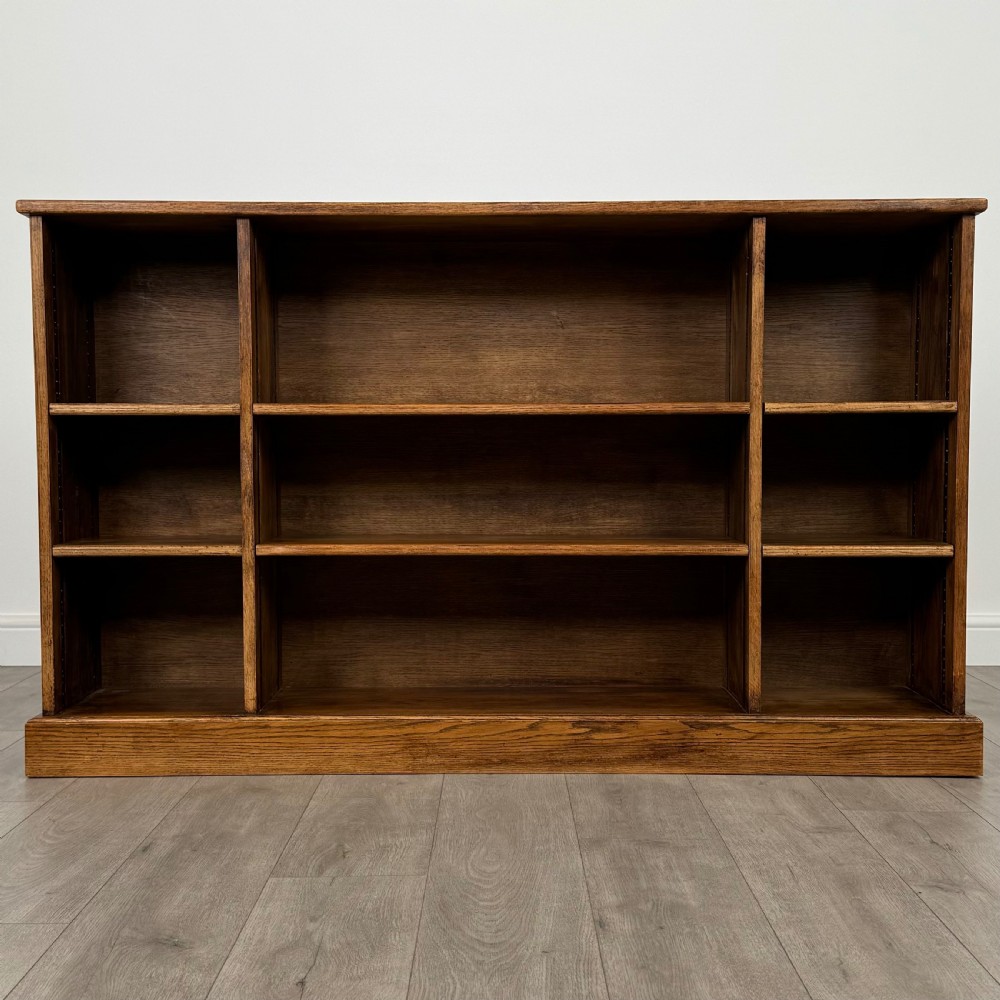  Vintage 20th Century Fine Quality Open Bookcase In Oak View II