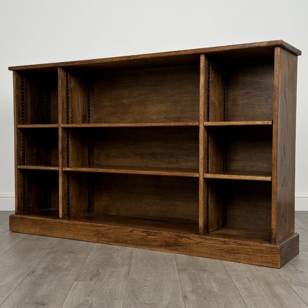  Vintage 20th Century Fine Quality Open Bookcase In Oak View III