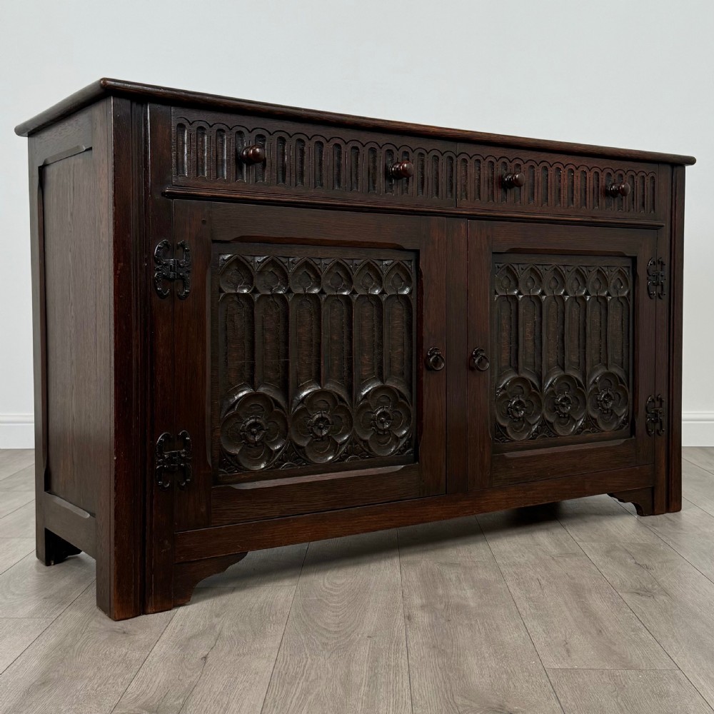 Antique 20th Century Good Quality Sideboard In Oak  View IX