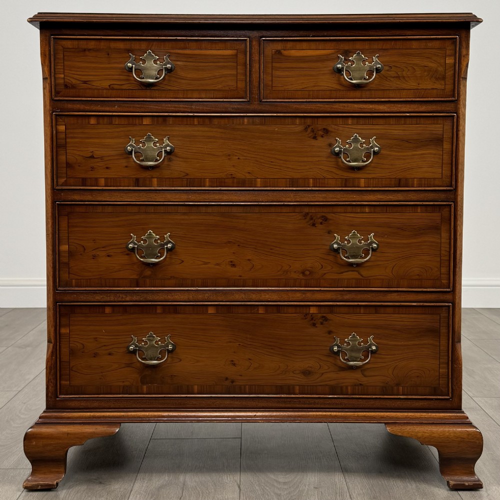 Antique 20th Century Chest Of Drawers In Yew Wood 