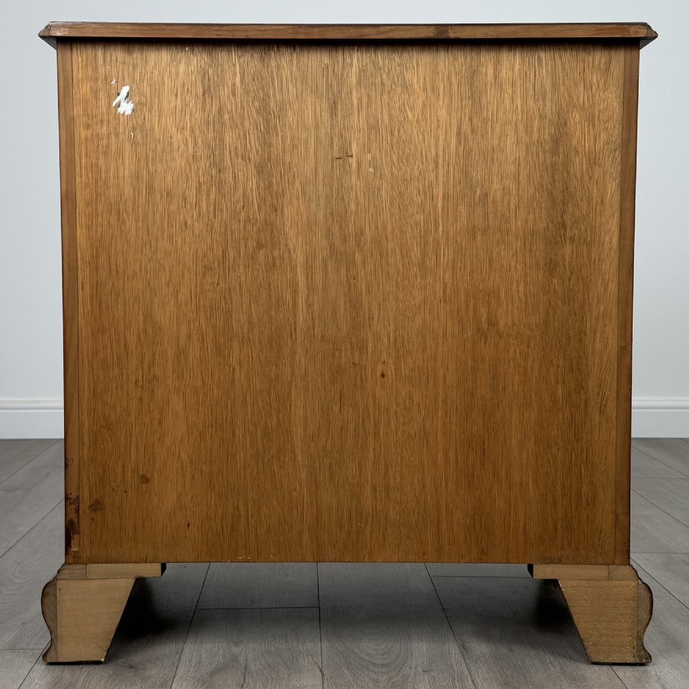 Antique 20th Century Chest Of Drawers In Yew Wood  View IV