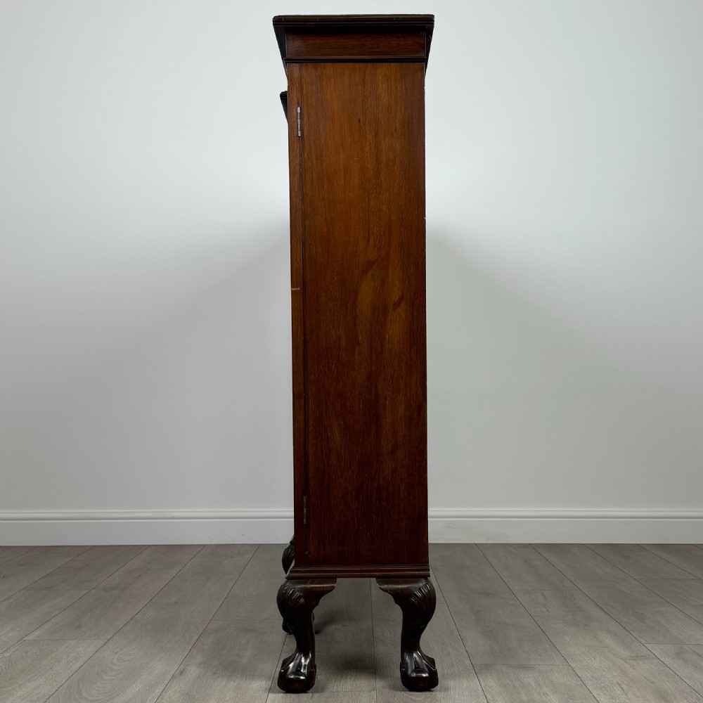  Antique 20th Century Fine Quality Display Cabinet In Mahogany  View IV