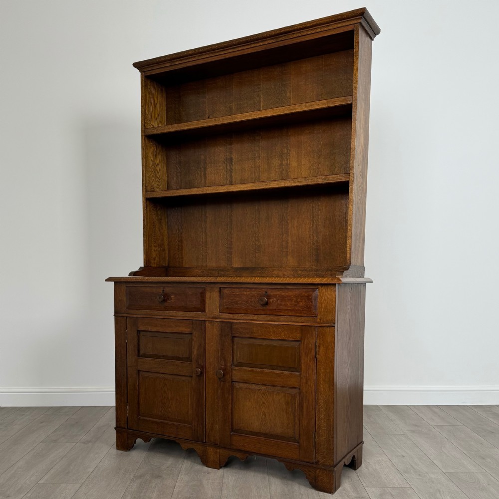 Antique 20th Century Good Quality Dresser In Oak View III