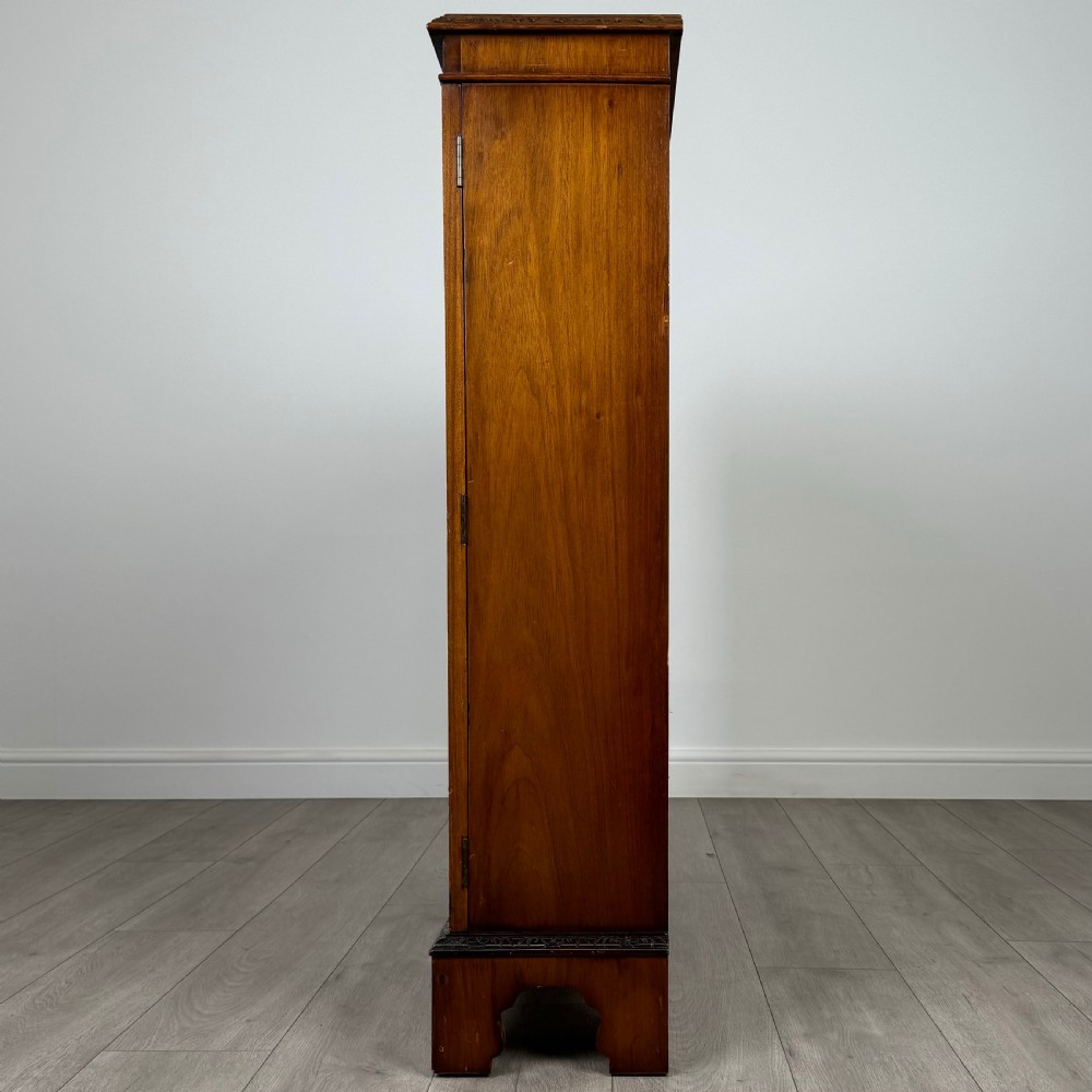 Antique 20th Century Display Cabinet In Mahogany  View IV