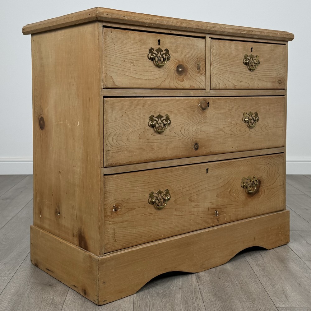 Antique 19th Century Pine Chest Of Drawers  View VIII