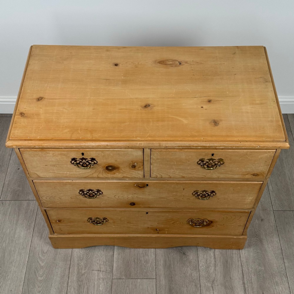 Antique 19th Century Pine Chest Of Drawers  View IX