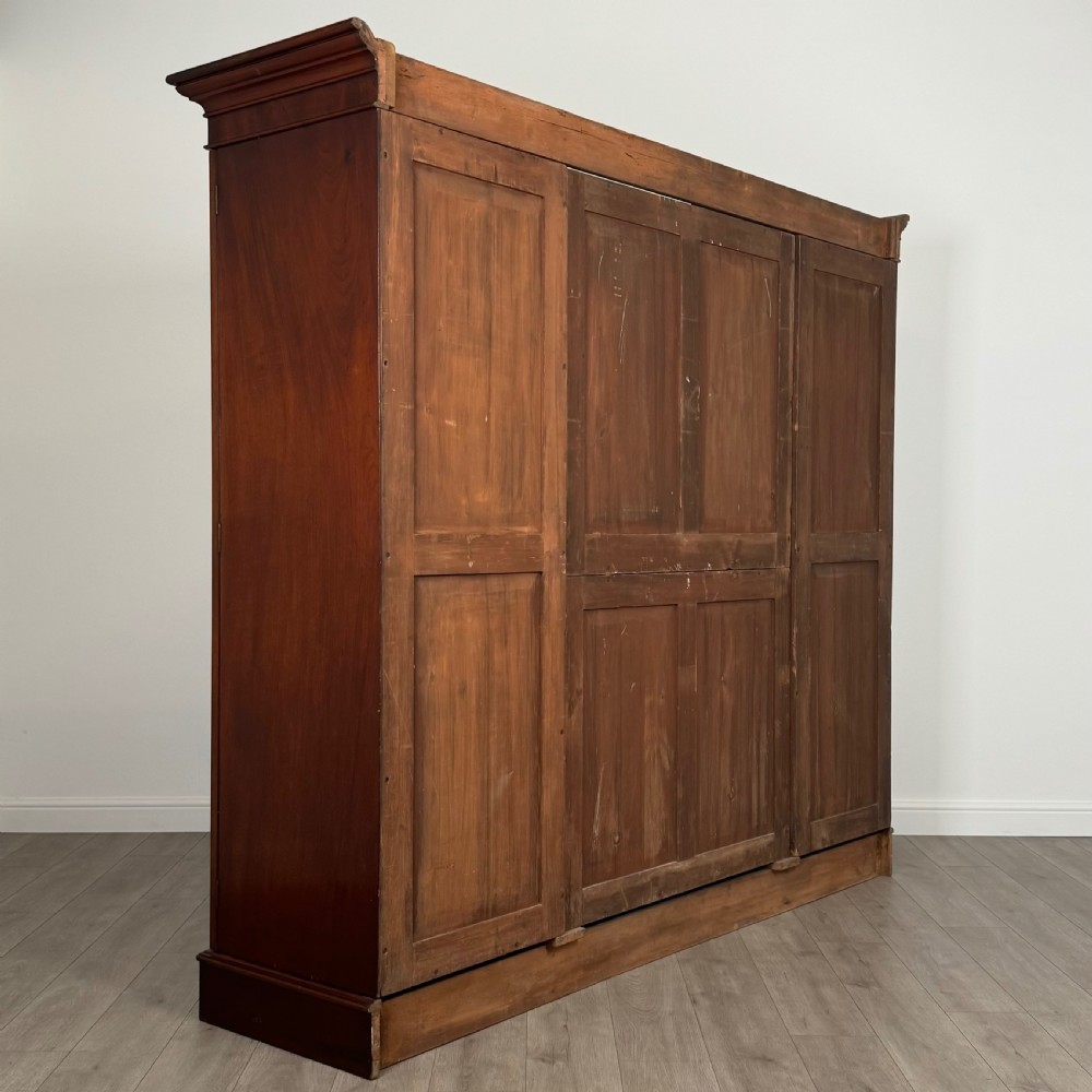 Antique 19th Century Fine Quality Large Mahogany Wardrobe  View VII