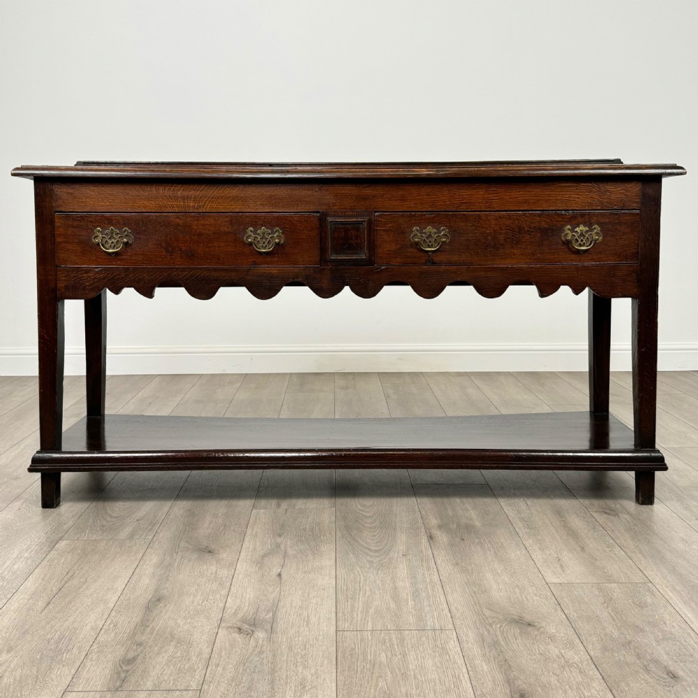 Antique 18th Century Good Quality Dresser Base In Oak 