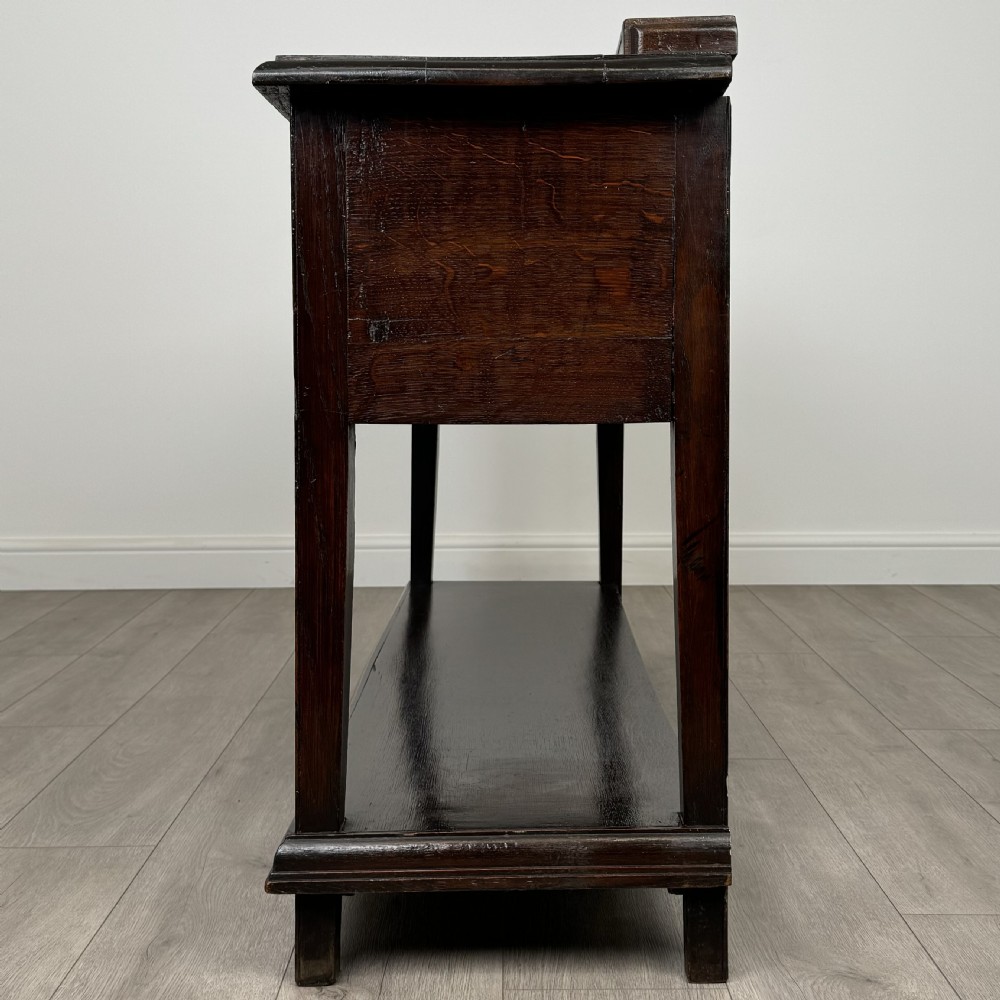 Antique 18th Century Good Quality Dresser Base In Oak  View III