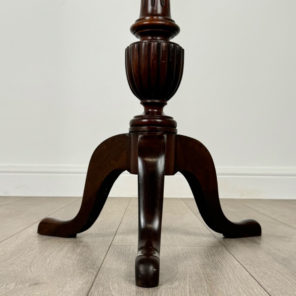  Antique 20th Century Pair Of Mahogany Plant Stands  View IV