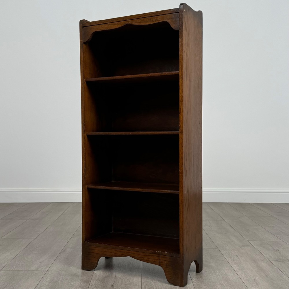 Antique 20th Century Small Open Bookcase In Oak  View III