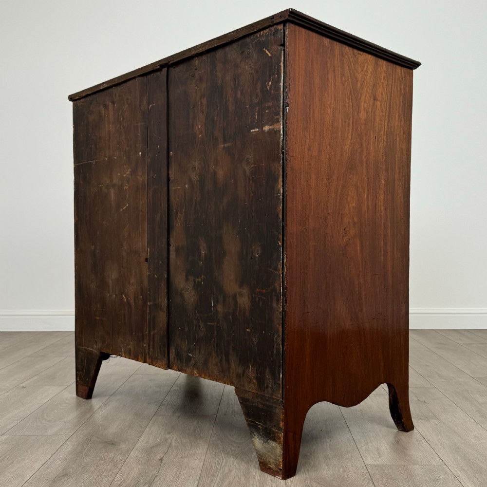 Antique 18th Century Fine Quality Chest Of Drawers In Mahogany  View VI