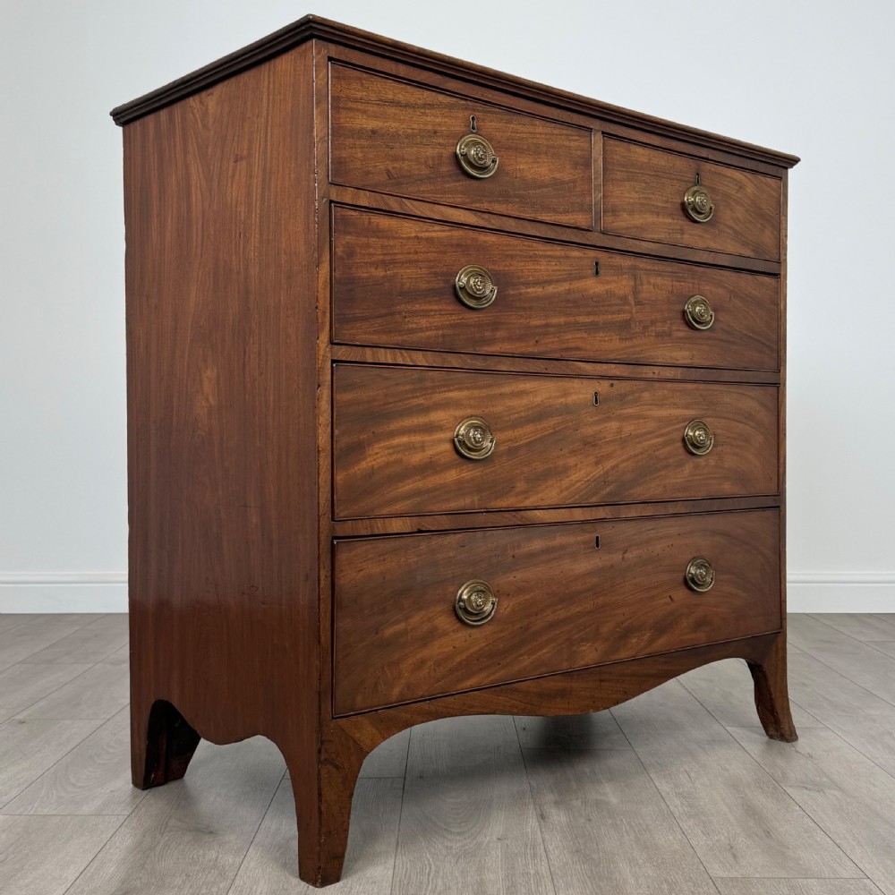 Antique 18th Century Fine Quality Chest Of Drawers In Mahogany  View VIII