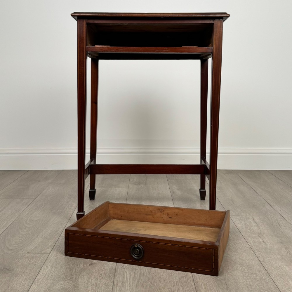  Antique 20th Century Inlaid Side Table In Mahogany View X