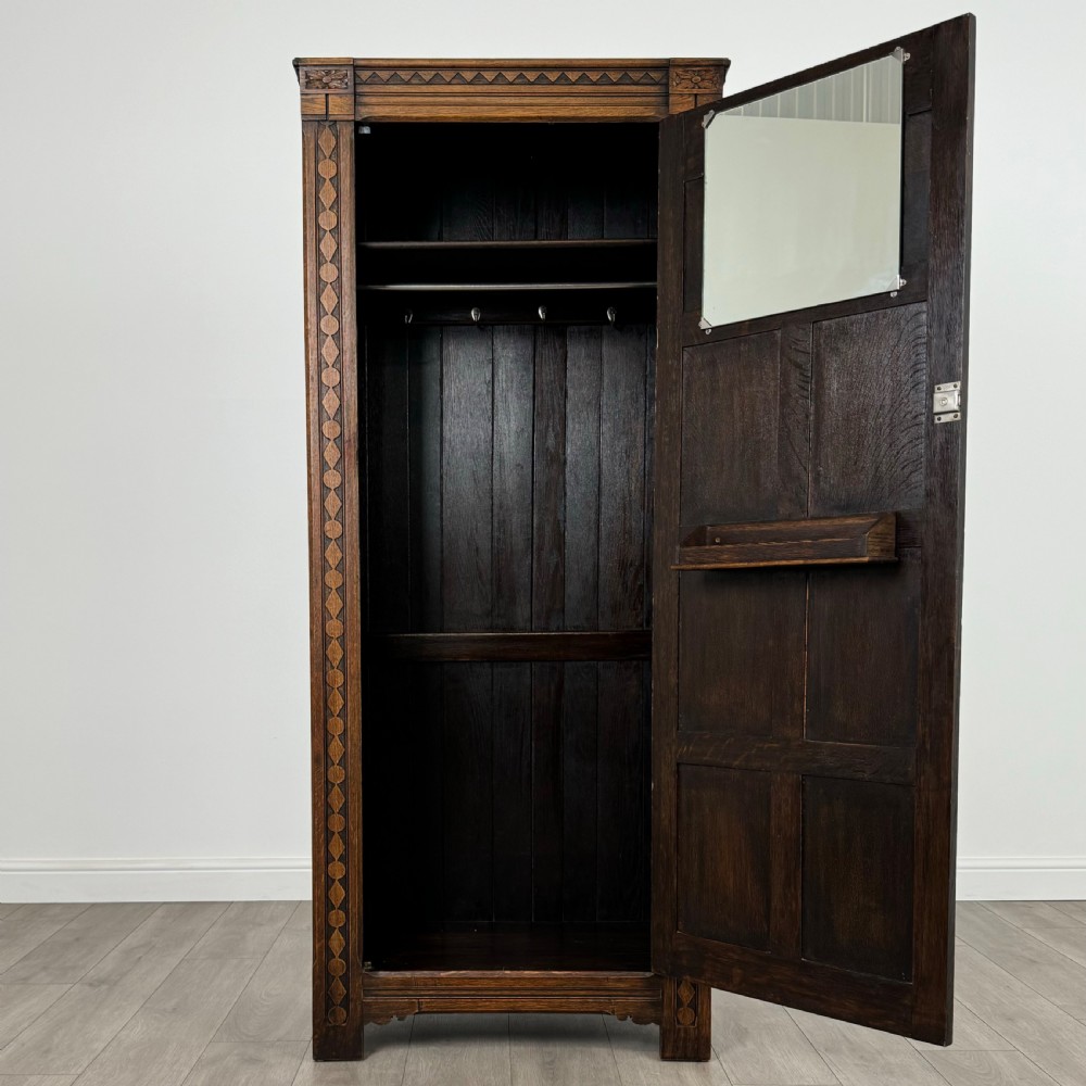 Antique 20th Century Fine Quality Small Oak Wardrobe  View II