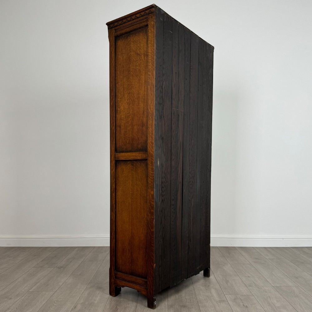 Antique 20th Century Fine Quality Small Oak Wardrobe  View IV