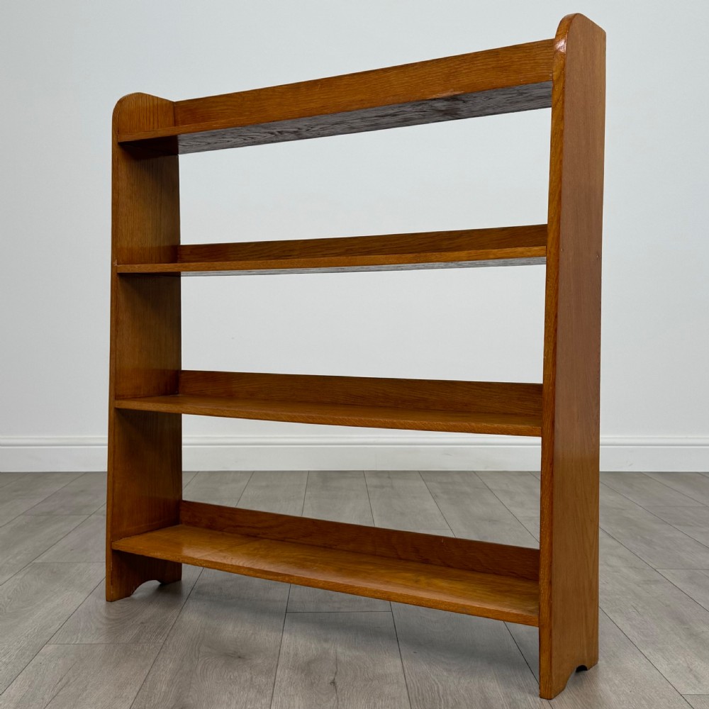 Antique 20th Century Good Quality Open Bookcase In Oak  View III