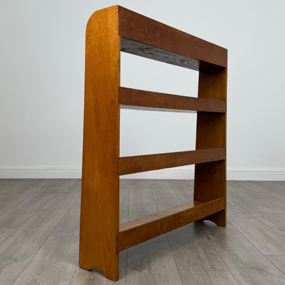 Antique 20th Century Good Quality Open Bookcase In Oak  View VI