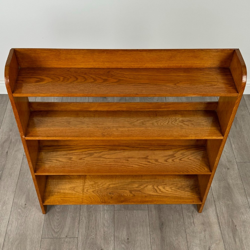 Antique 20th Century Good Quality Open Bookcase In Oak  View X