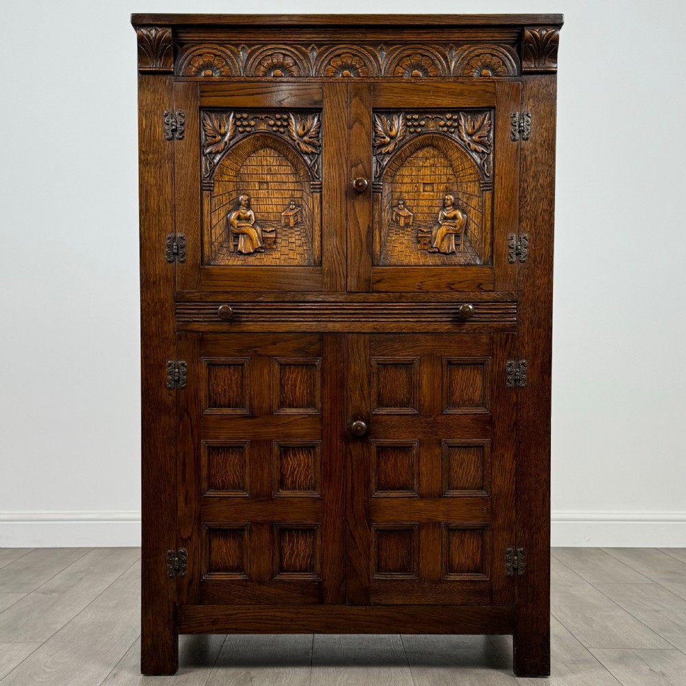  Antique 20th Century Carved Oak Cupboard 