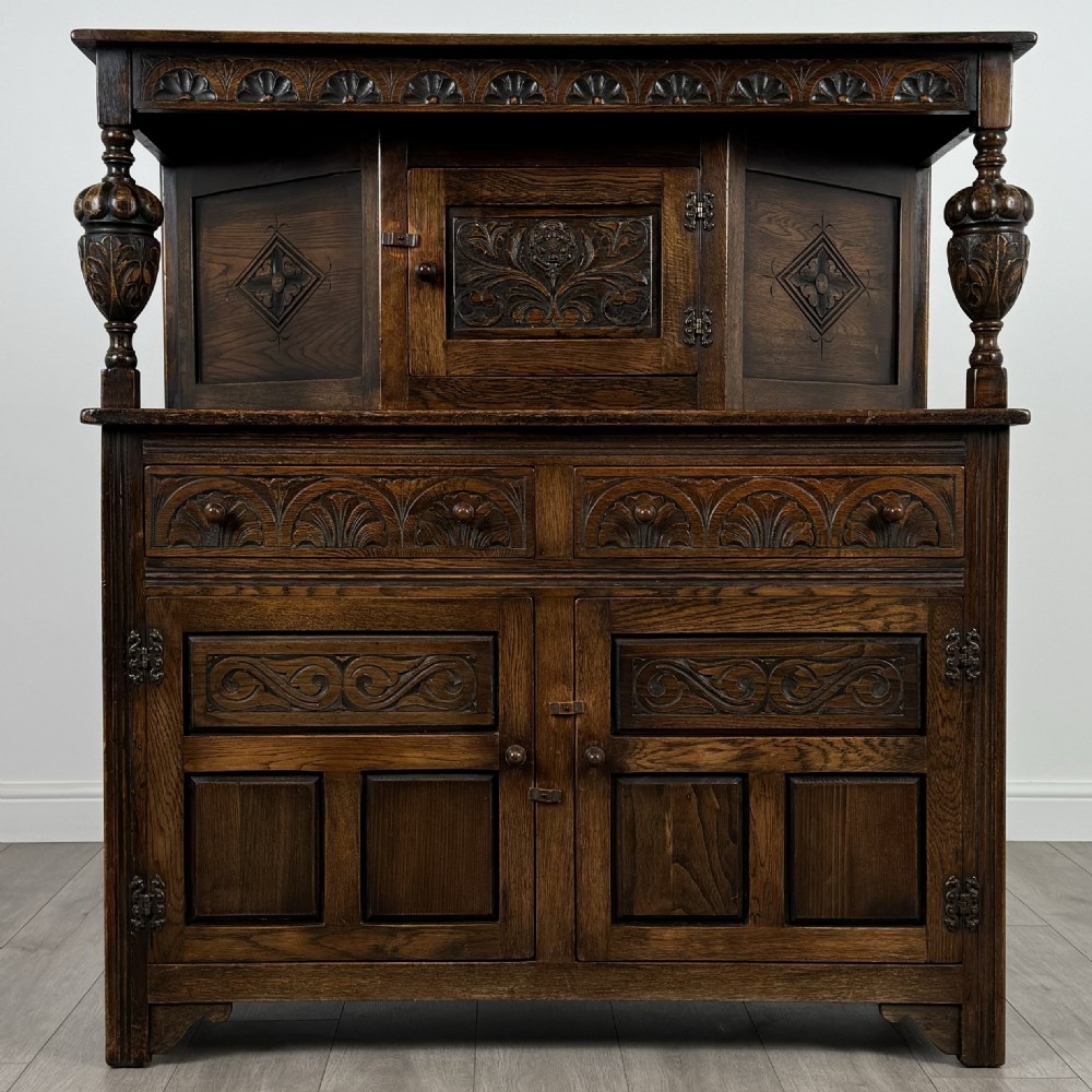  Antique 20th Century Court Cupboard In Oak 