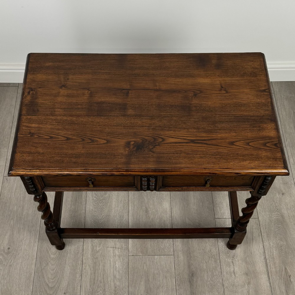 Antique 20th Century Barley Twist Side Table In Oak  View IX