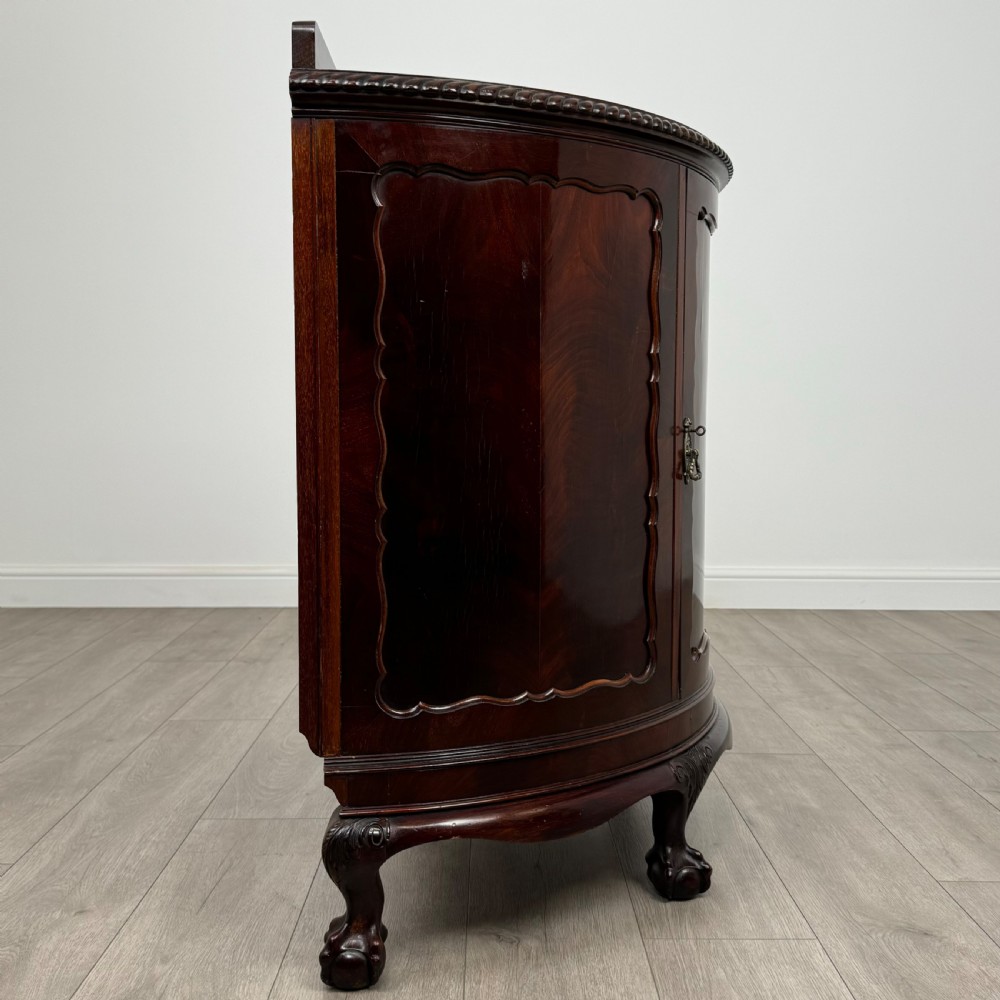 Antique 20th Century Demi-Lune Cupboard In Mahogany  View IX