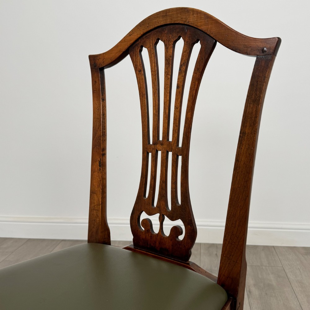  Antique 20th Century Set Of 4 Mahogany Dining Chairs  View IV