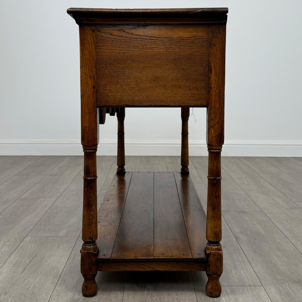 Antique 20th Century Fine Quality Dresser Base In Oak View IV