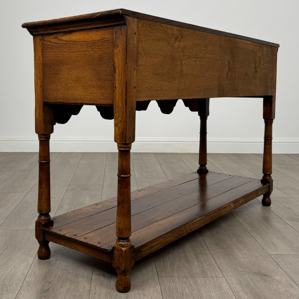Antique 20th Century Fine Quality Dresser Base In Oak View V