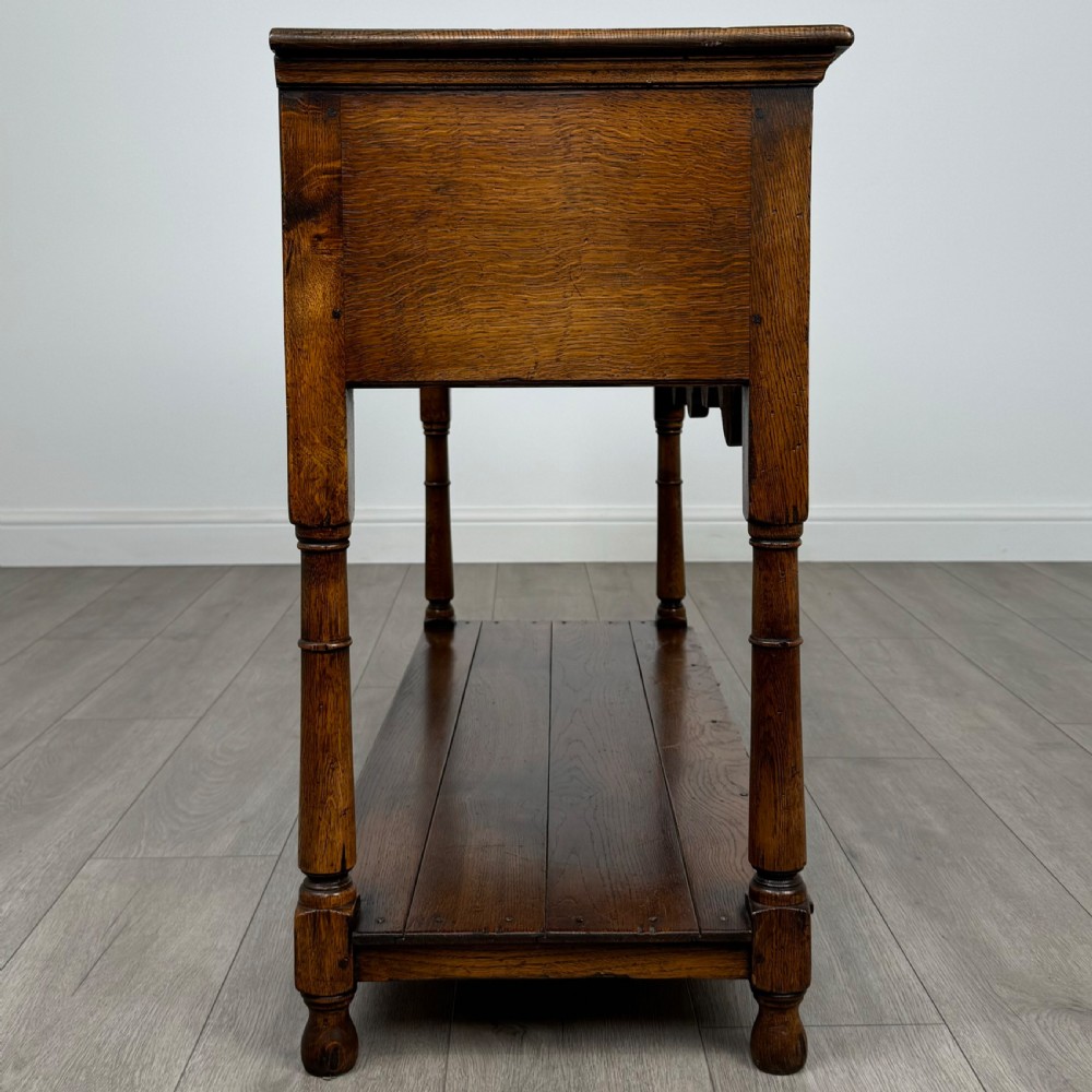 Antique 20th Century Fine Quality Dresser Base In Oak View VII