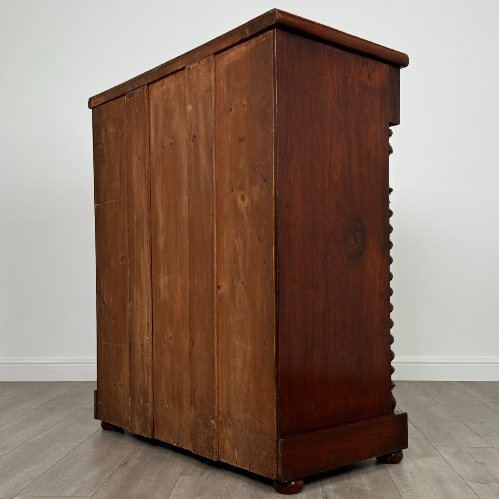 Antique 19th Century Fine Quality Chest Of Drawers In Mahogany  View VI