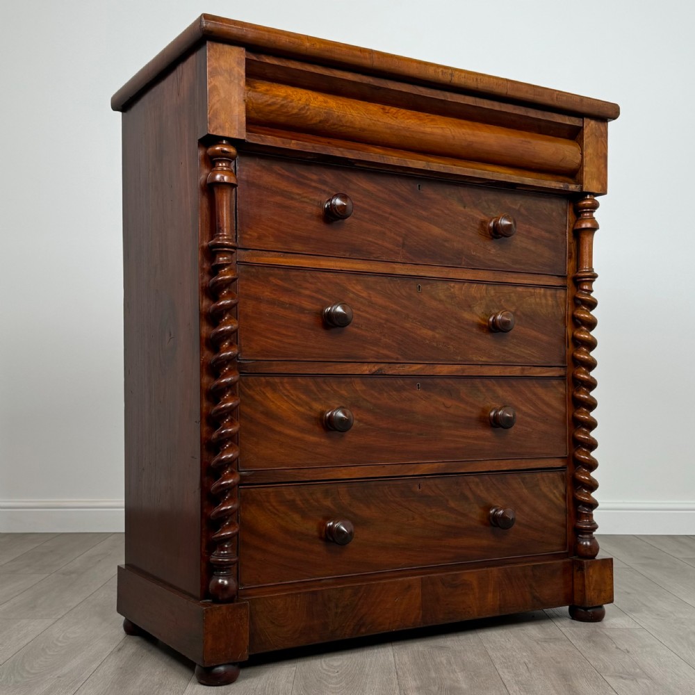 Antique 19th Century Fine Quality Chest Of Drawers In Mahogany  View VIII