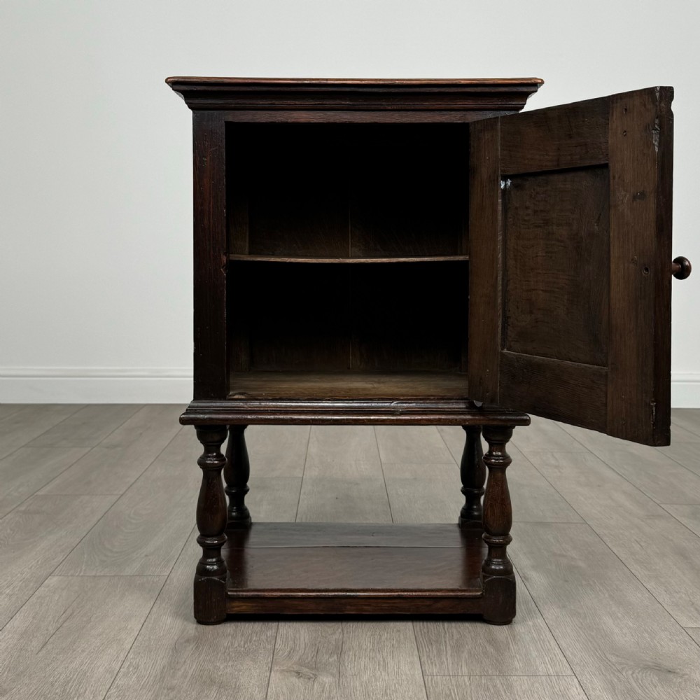 Antique 18th Century Fine Quality Small Oak Cupboard  View II