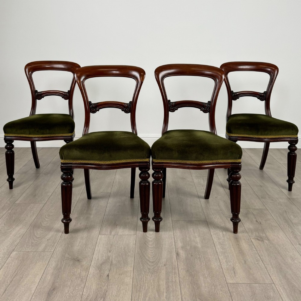 Antique 19th Century Set Of 4 Mahogany Dining Chairs 