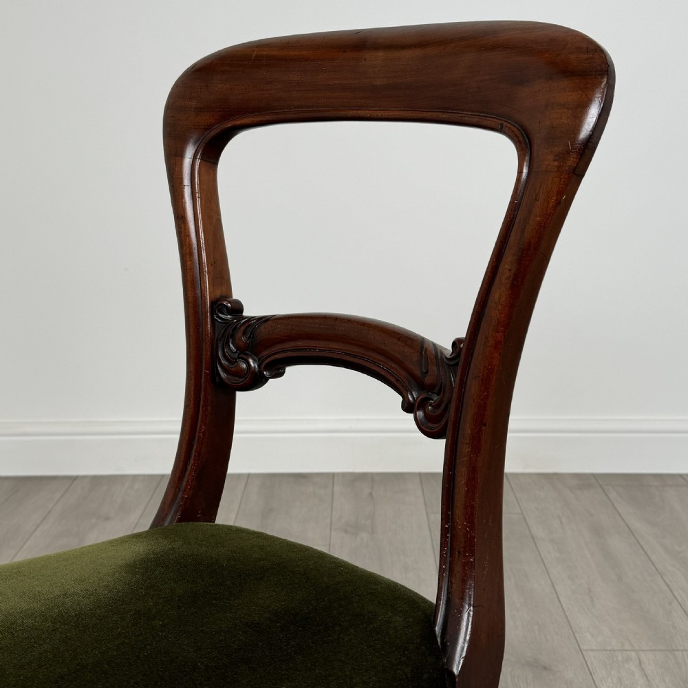 Antique 19th Century Set Of 4 Mahogany Dining Chairs  View IV