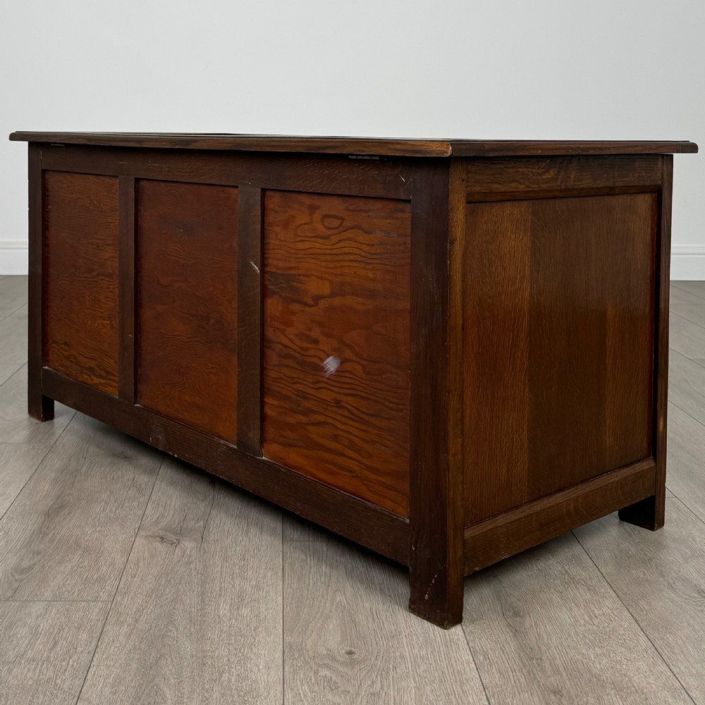  Antique 20th Century Blanket Box In Oak  View VI