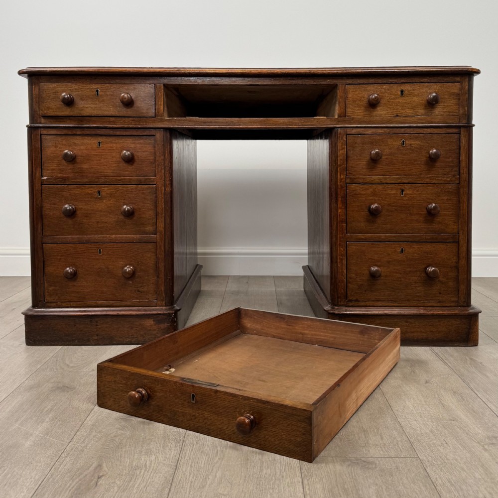 Antique 19th Century Pedestal Desk In Oak  View X