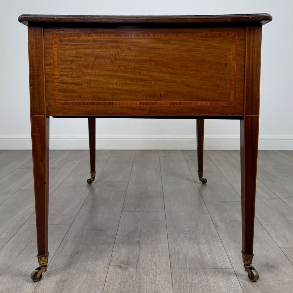Antique 19th Century Fine Quality Writing Table In Mahogany  View III