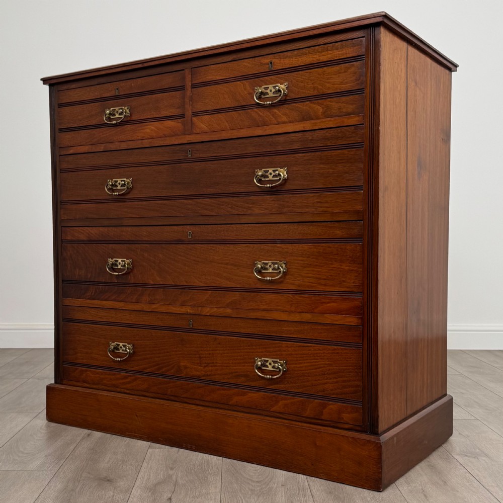 Antique 20th Century Chest Of Drawers In Mahogany  View II