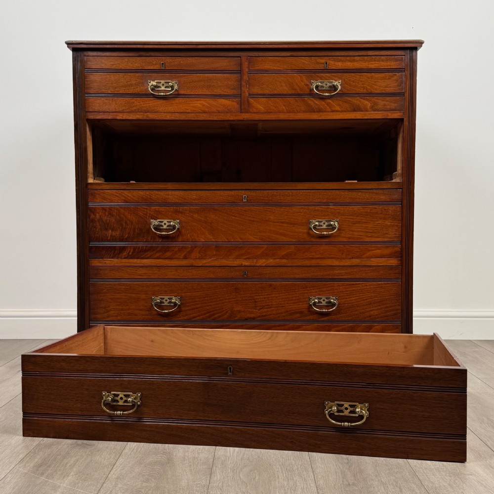 Antique 20th Century Chest Of Drawers In Mahogany  View X