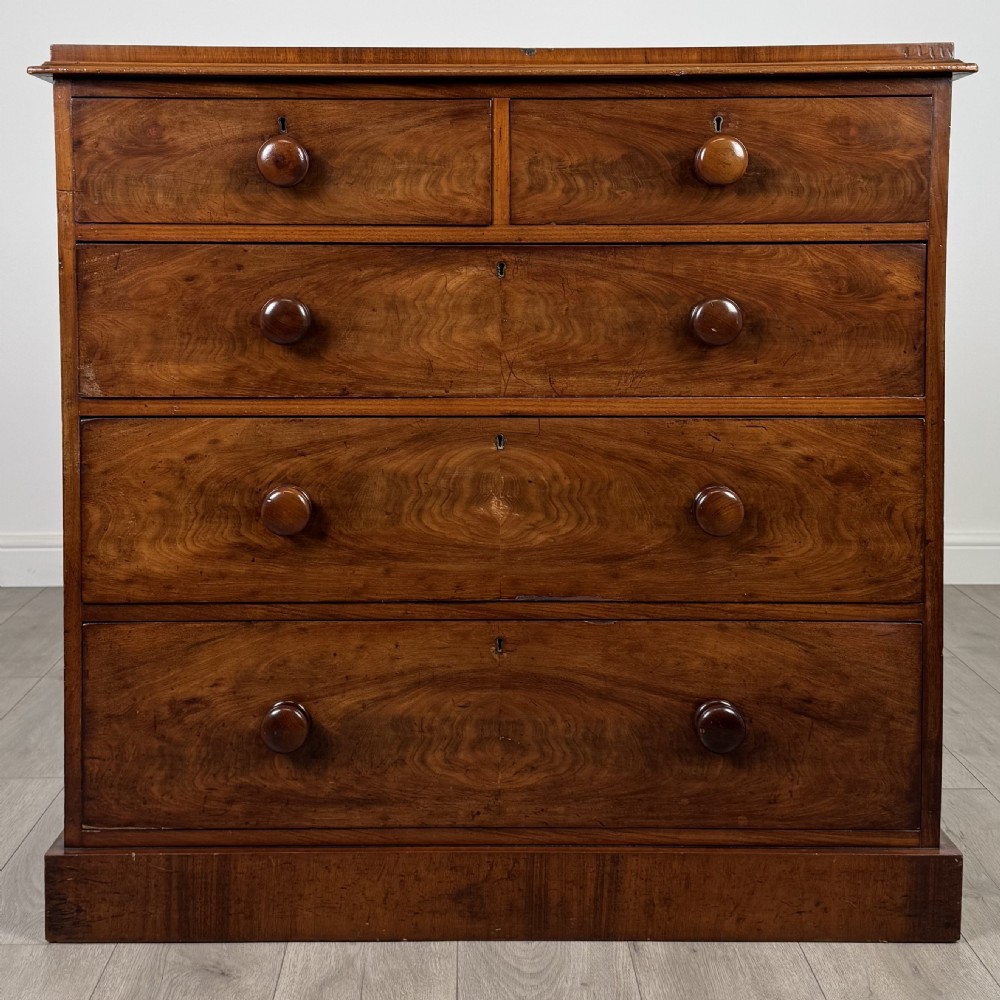 Antique 19th Century Good Quality Mahogany Chest Of Drawers 