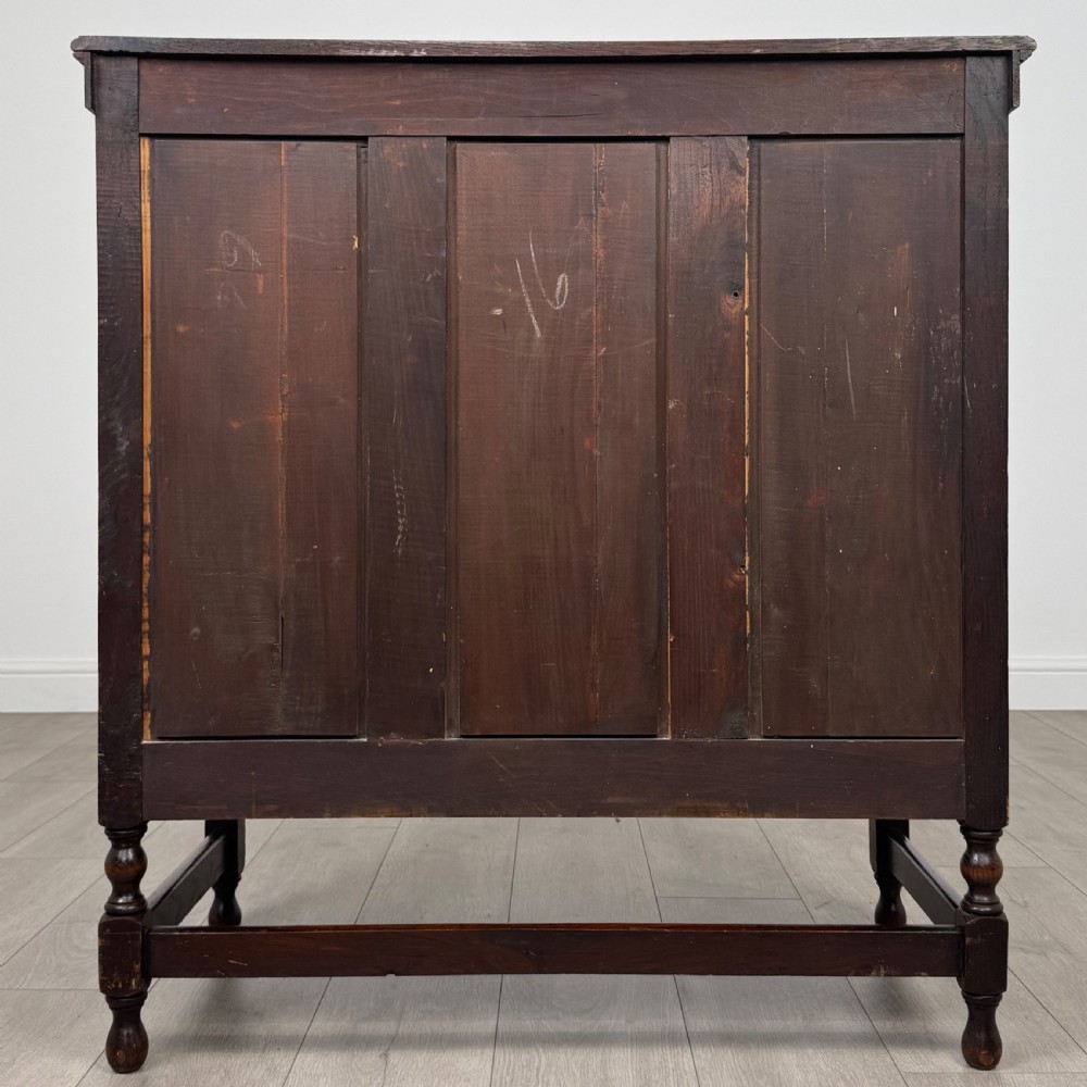 Antique 20th Century Good Quality Fitted Cupboard In Oak  View VII