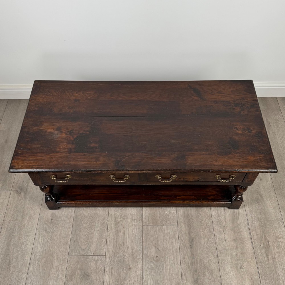 Antique 20th Century Fine Quality Oak Coffee Table  View IX